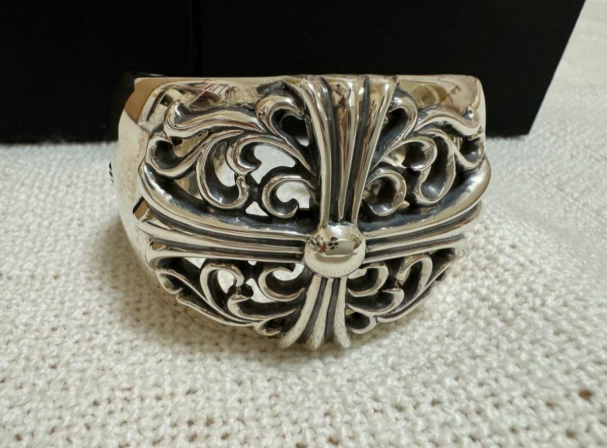 CHROME HEARTS クロムハーツ フローラルクロス ワイドカフ 