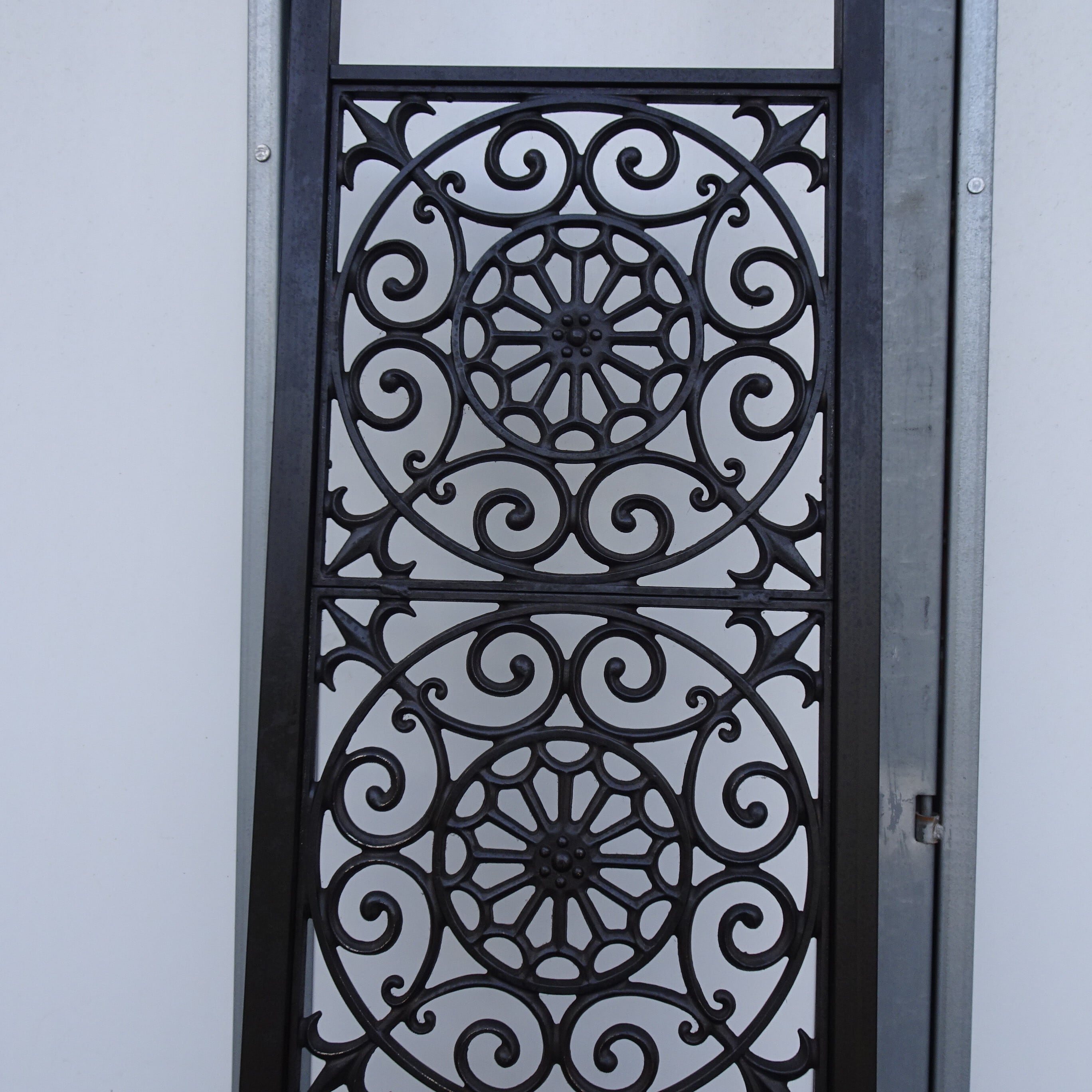 アイアンパーテーション2 | 純喫茶家具の村田商會