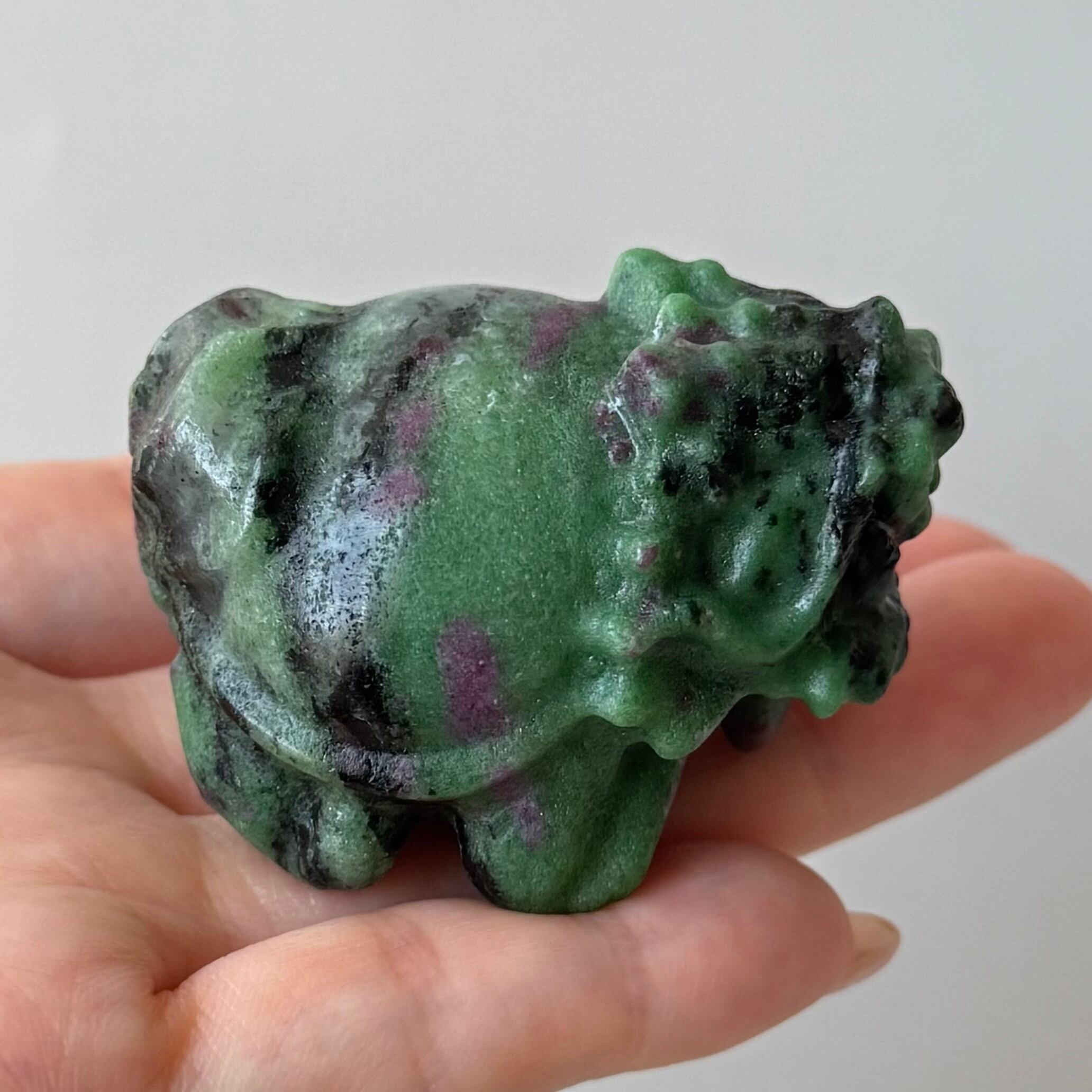 ルビーインゾイサイト・ロングイ（龍亀） | Artemis