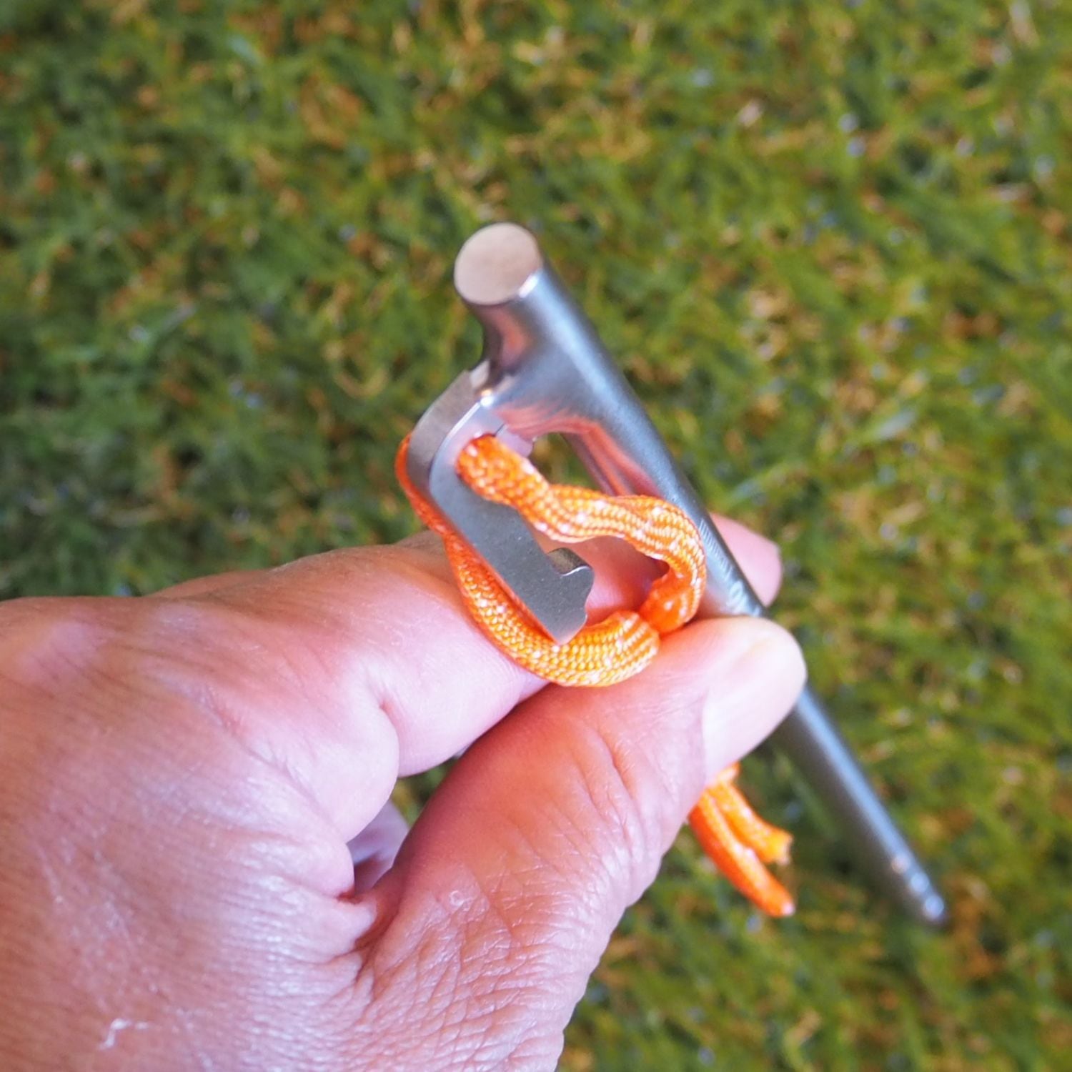 ノーブランド 最強ペグ 高強度 チタンペグ 20㎝ 4本セット ペグ キャンプ用品 キャンプギア