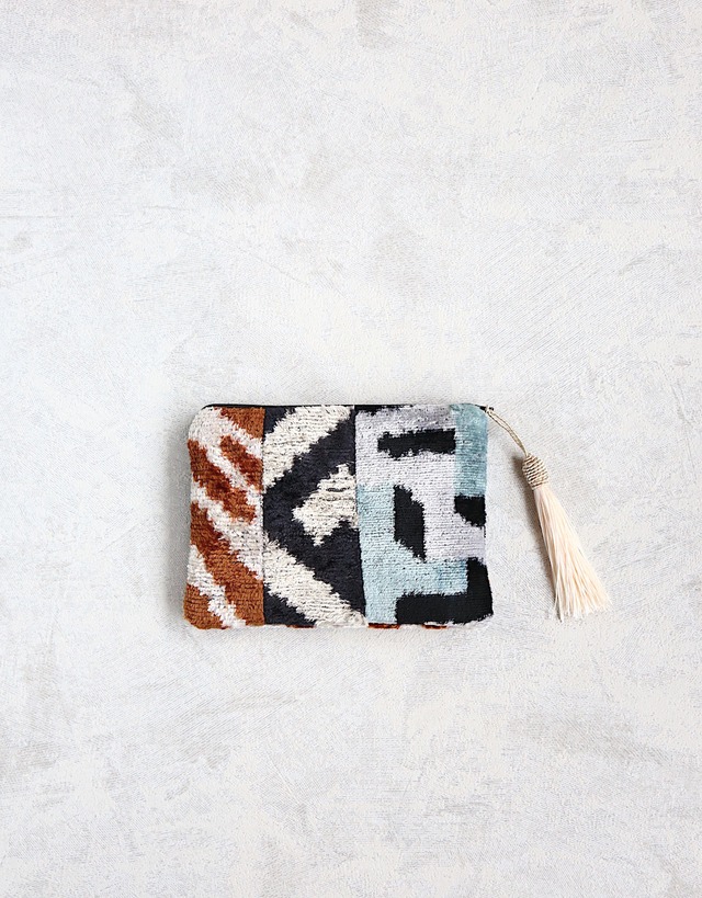 ＊Silk Ikat velvet ふわふかポーチ＊