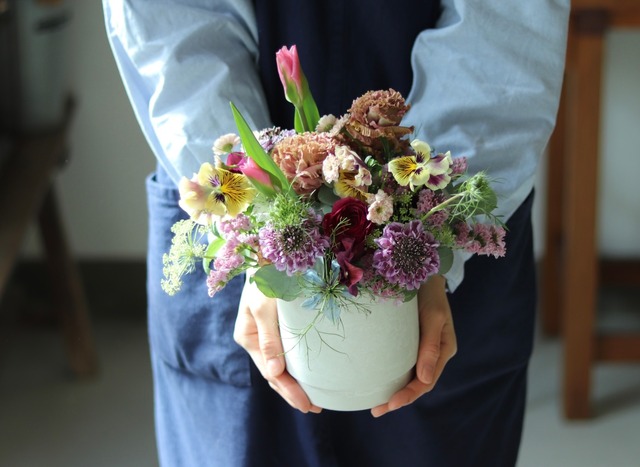 おまかせ季節のアレンジ　生花　