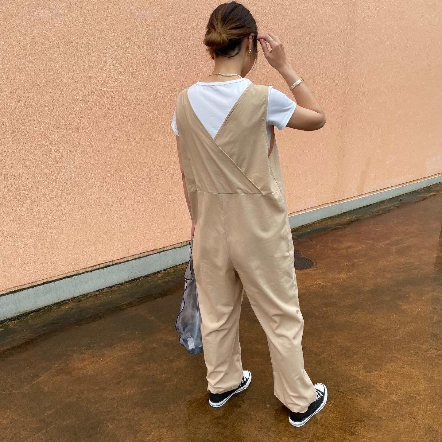 カシュクールデザインワイドサロペット Tシャツset Beige Primaras