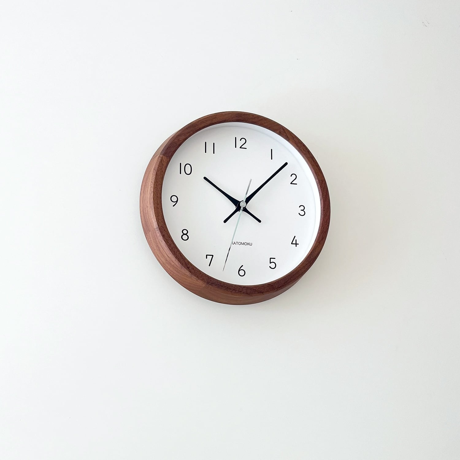 加藤木工　電波時計　KATOMOKU muku clock 13 ウォールナット KATOMOKU muku clock 13 ウォールナット km-130WA 掛け時計 小さい