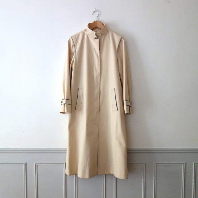 【MADE IN FRANCE】CLAUDE HARVEY PARIS ステンカラーコート "IMPERMEABLE BLANC CREME"