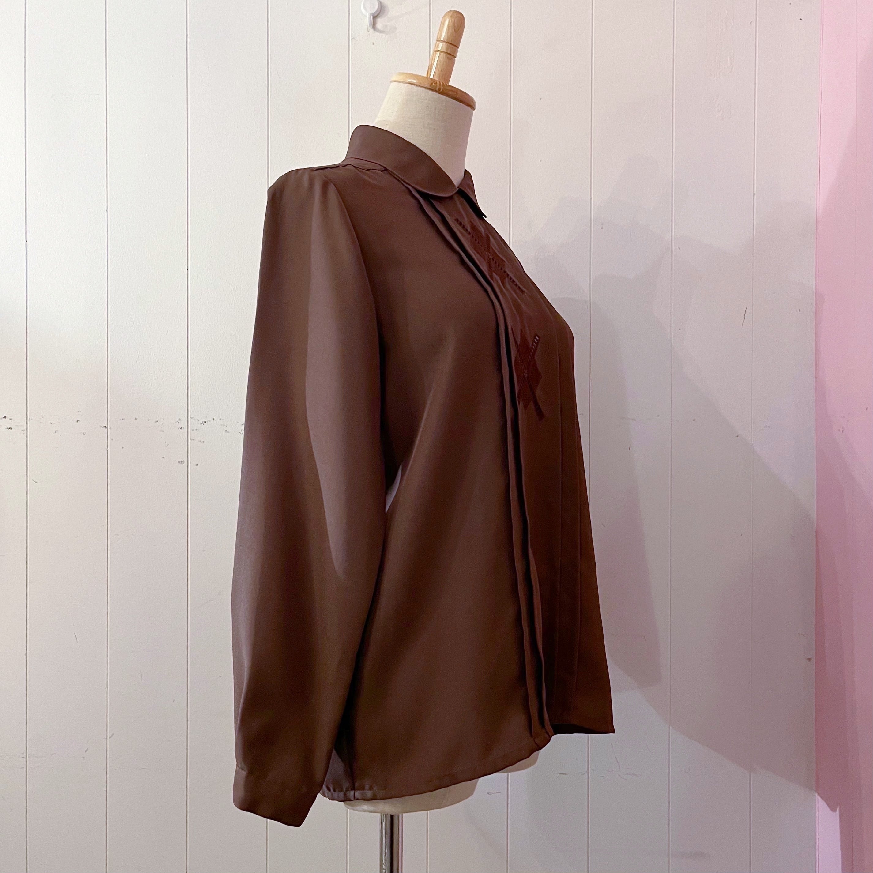 brown diamond back button blouse