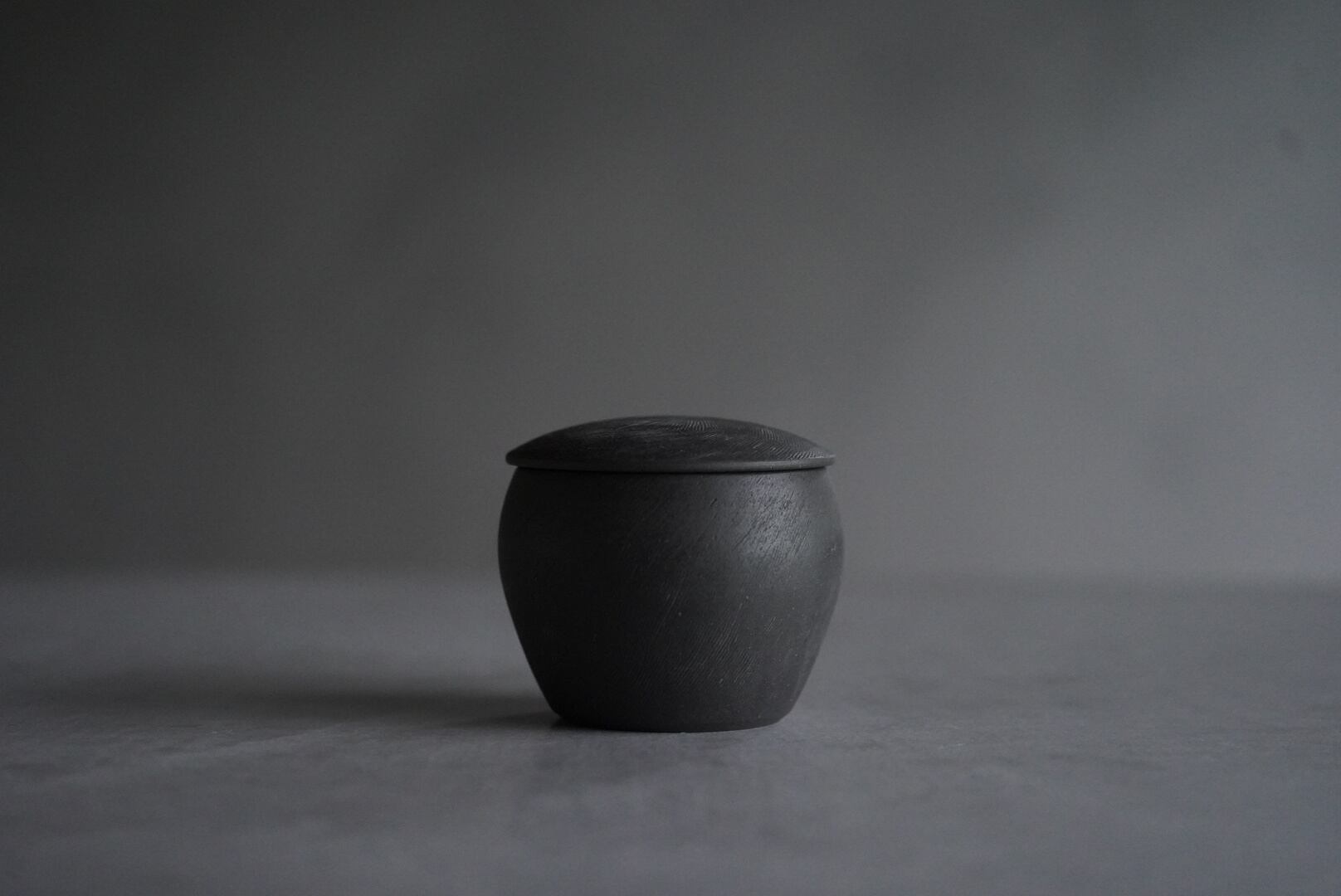 都築 明 | 日ト［hito gallery］