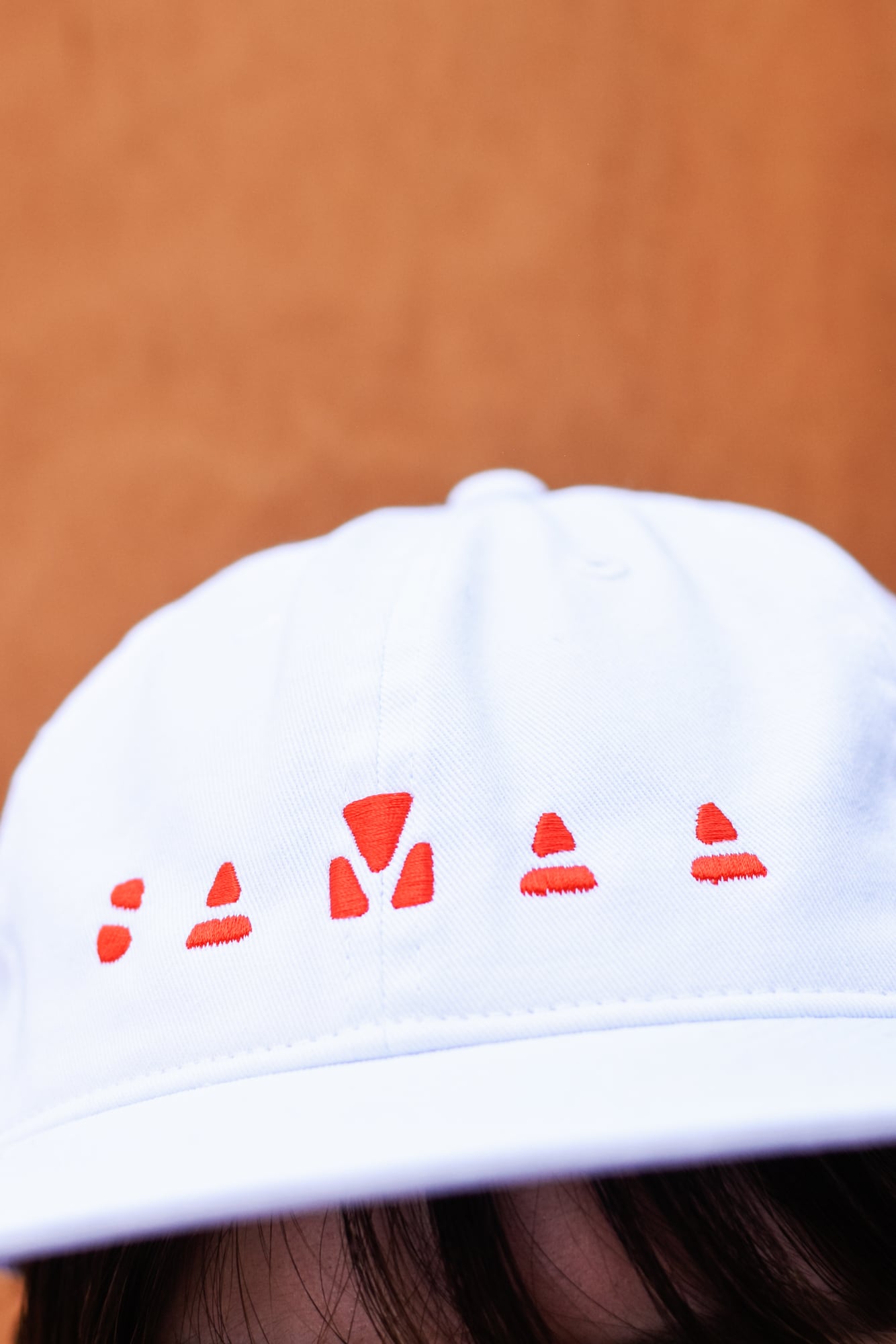LOGO CAP