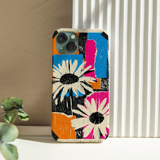 受注生産 iPhoneケース 白い花とピンク紙片のコラージュ｜花コラージュ ZINE063B