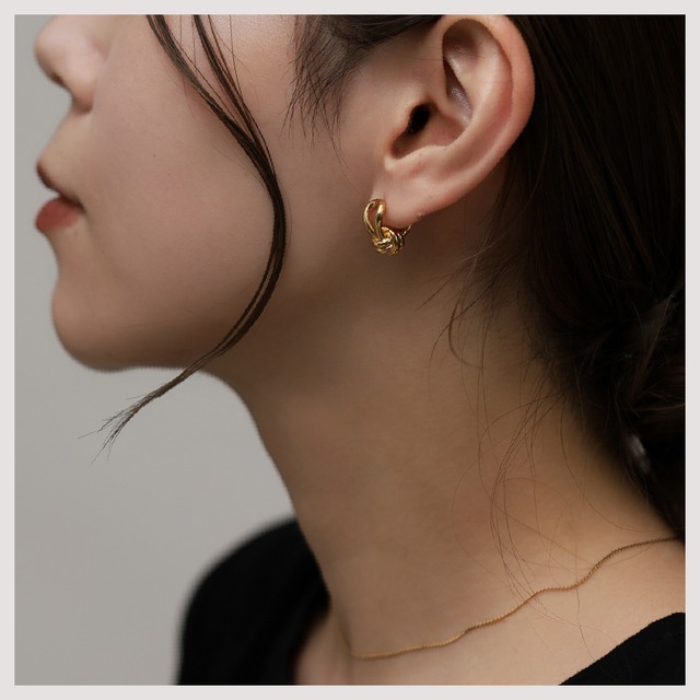 Hoop pierce -Gold-