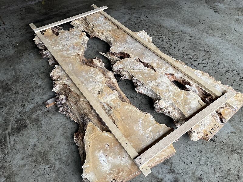 栗レジンテーブル【セミオーダー】 | RESIN SPACE