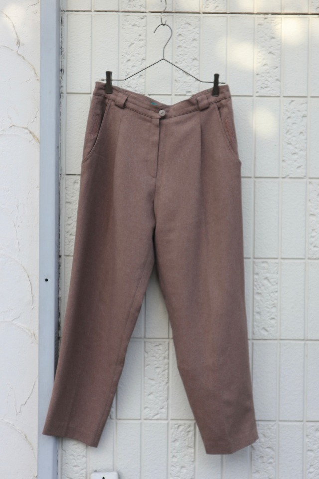 Euro embroidery center crease pants