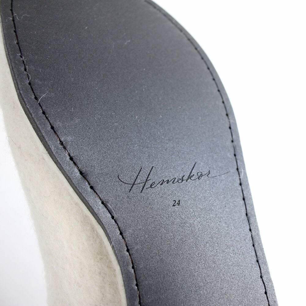 Hemskor 羊毛フェルトルームシューズ（踵あり・ナチュラルホワイト