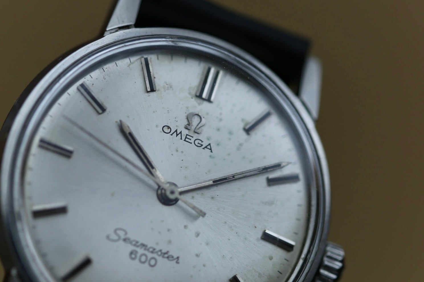オメガ　OMEGA シーマスター600 1960年代　手巻き　18673302