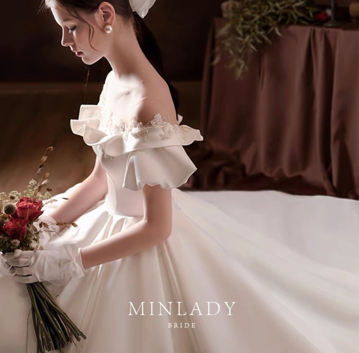 フリル サテン ウェディングドレス | MINLADY BRIDE