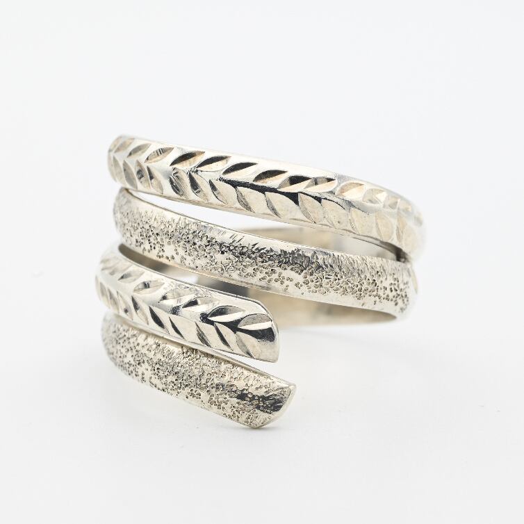 Mix Texture Cutting Out Design Wrap Ring #18.0 / Denmark