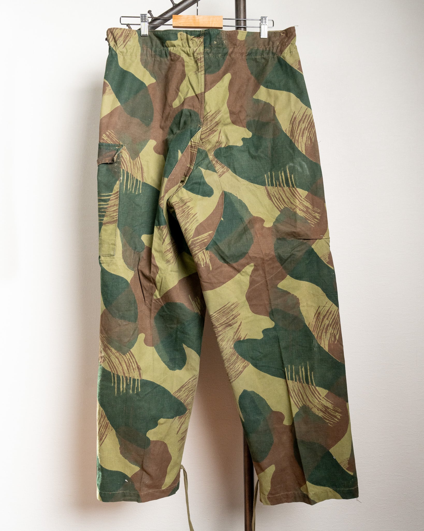 USED】50's Belgian Army Brushstroke Camouflage Trousers 実物