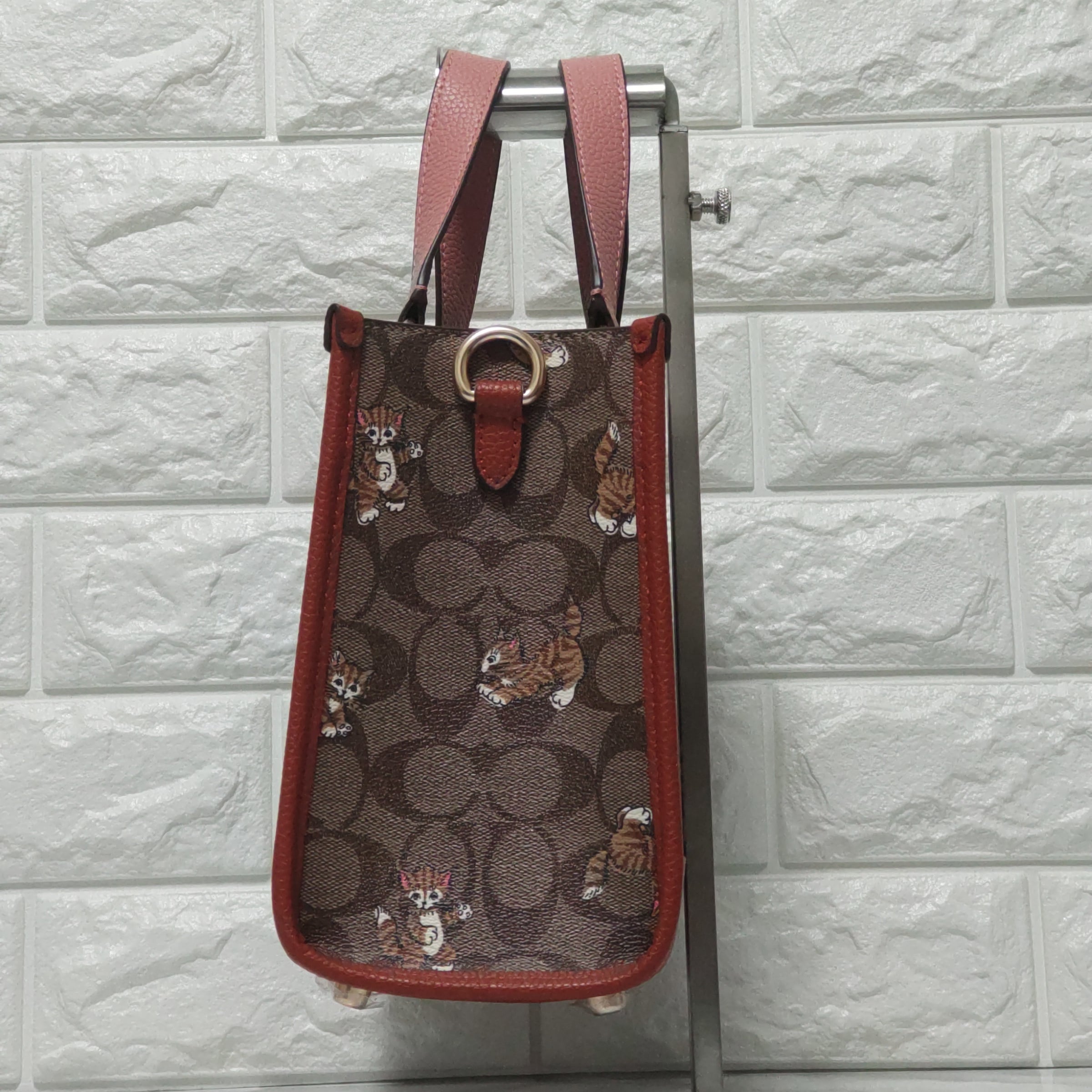 COACH コーチ シグネチャー ダンシング キトゥン プリント 猫 キャット  