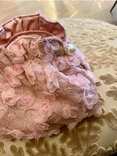 コスメポーチ お洒落 化粧品ポシェット ひらひらレース 【上品】 大人