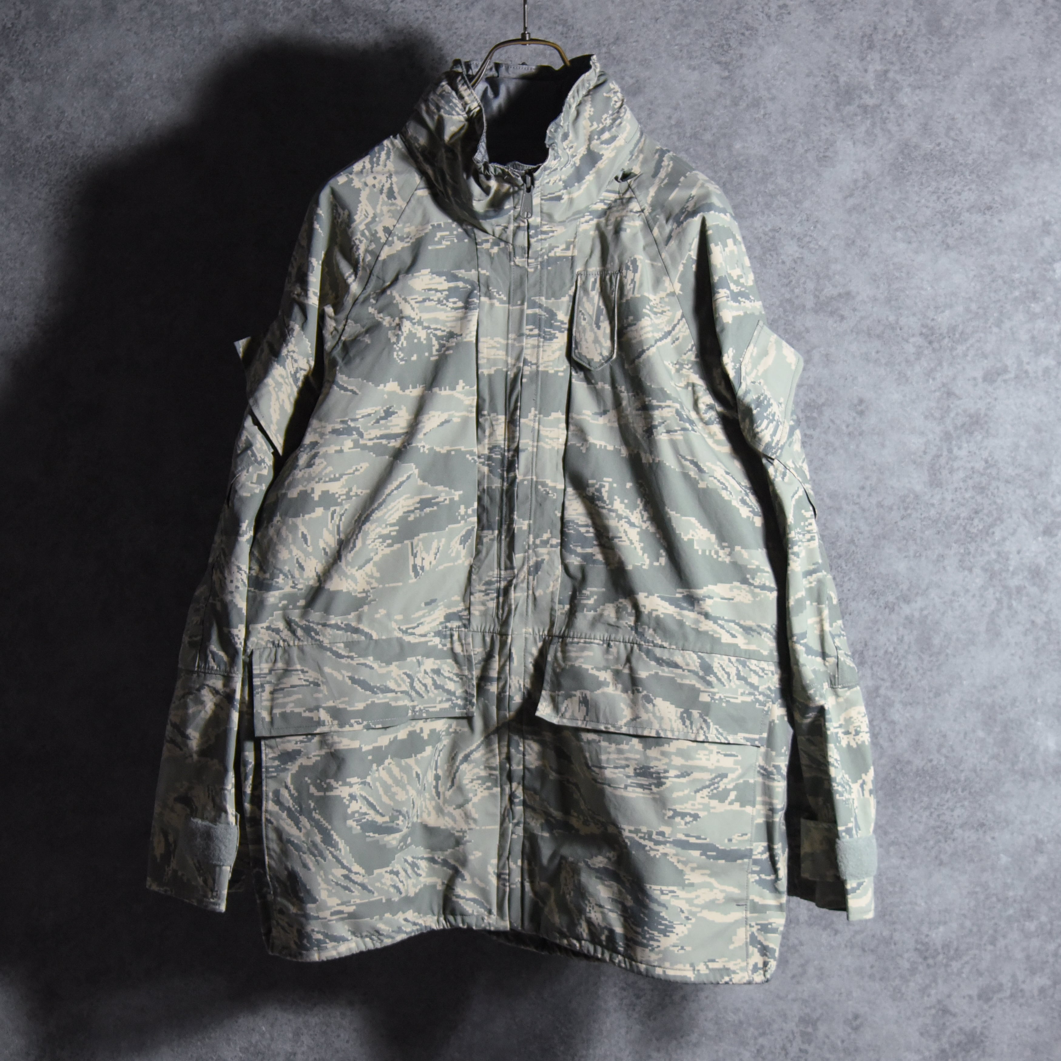 US AIR FORCE APECS ABU GORE-TEX PARKA デジタルタイガーカモ