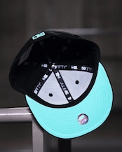 《告知》【gifthat別注】NEW ERA 59FIFTY/5950 ニューヨーク・ヤンキース -The Blue -