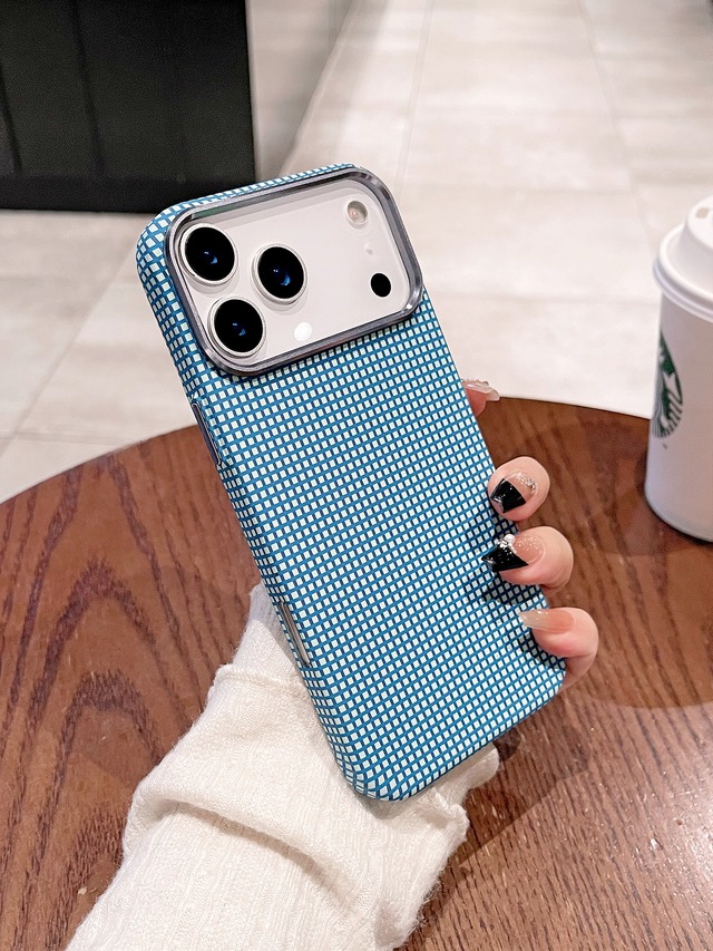 新作】チェック柄 iPhone17 Pro Maxケース メッシュデザイン×耐衝撃