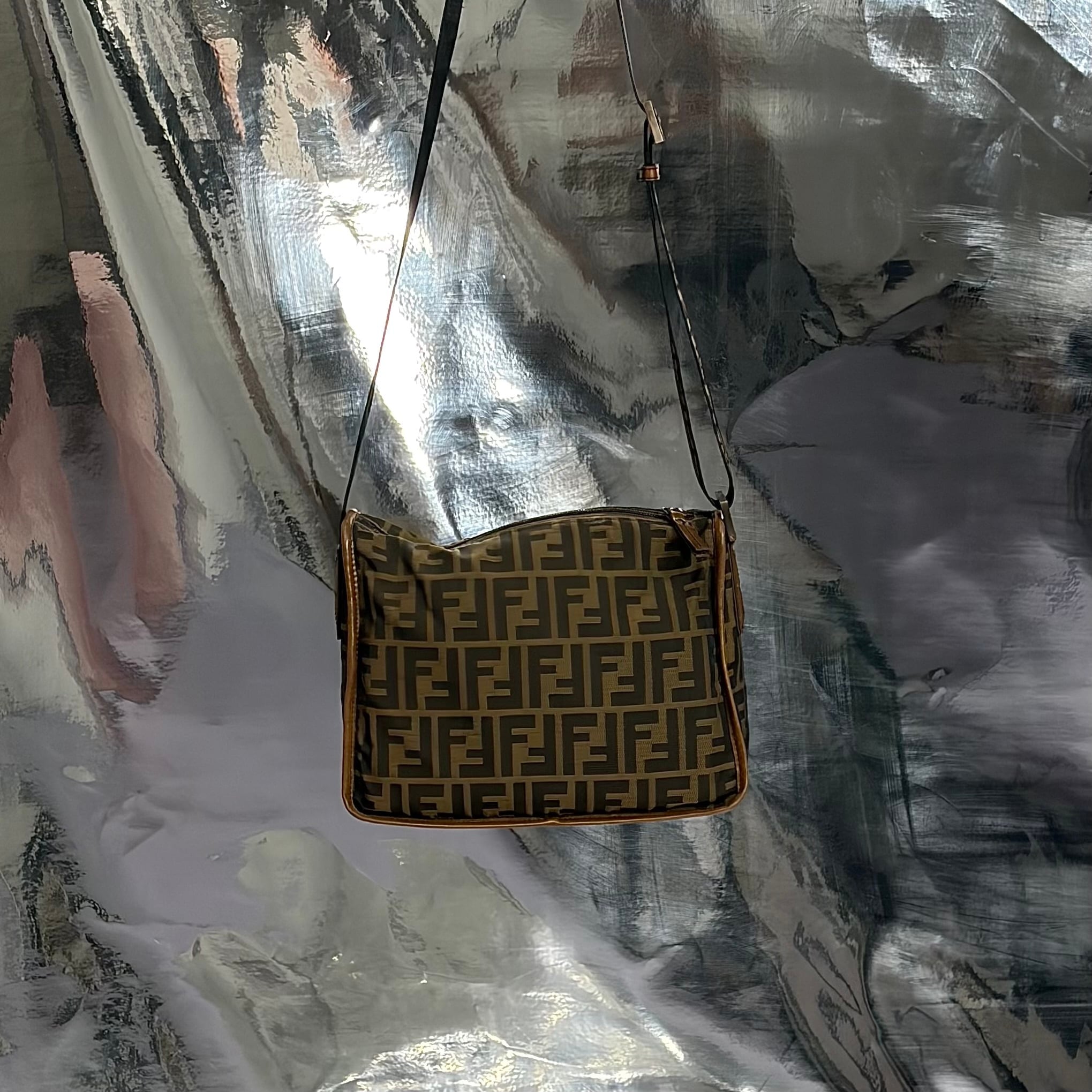 FENDI ショルダーバッグ ナイロンキャンバス ブラウン ズッカ フェンディ