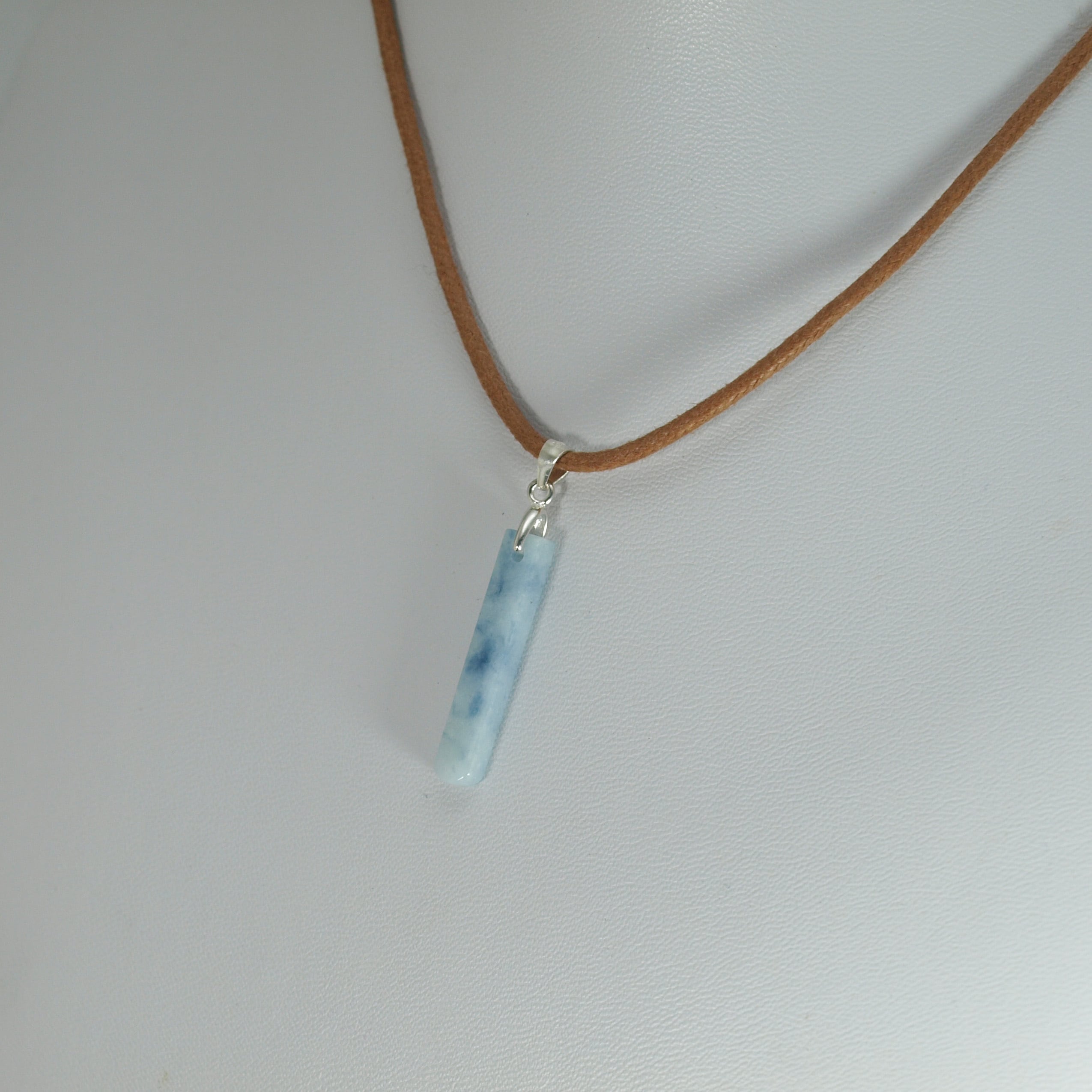 糸魚川翡翠 コン沢 青翡翠 ペンダントトップ 1.3g Itoigawa Blue