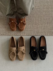 Bouclé Suede Tassel Loafers F0834