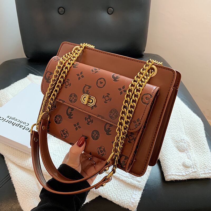 オータムレッドチェーン 秋物 スクウェア メッセンジャーバッグ Tiancai_Wing_Bag96319059021