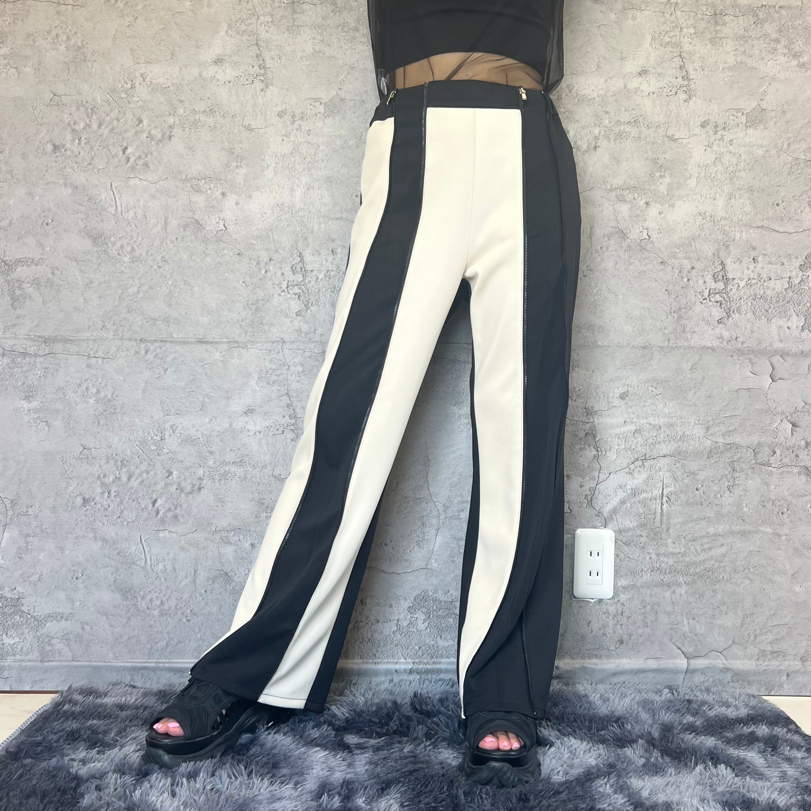 【7号~13号対応】【シルエットアレンジ可能】ZIP開閉で調整可能なストレッチボンディングパンツ