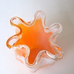 オレンジのひらひら花瓶
