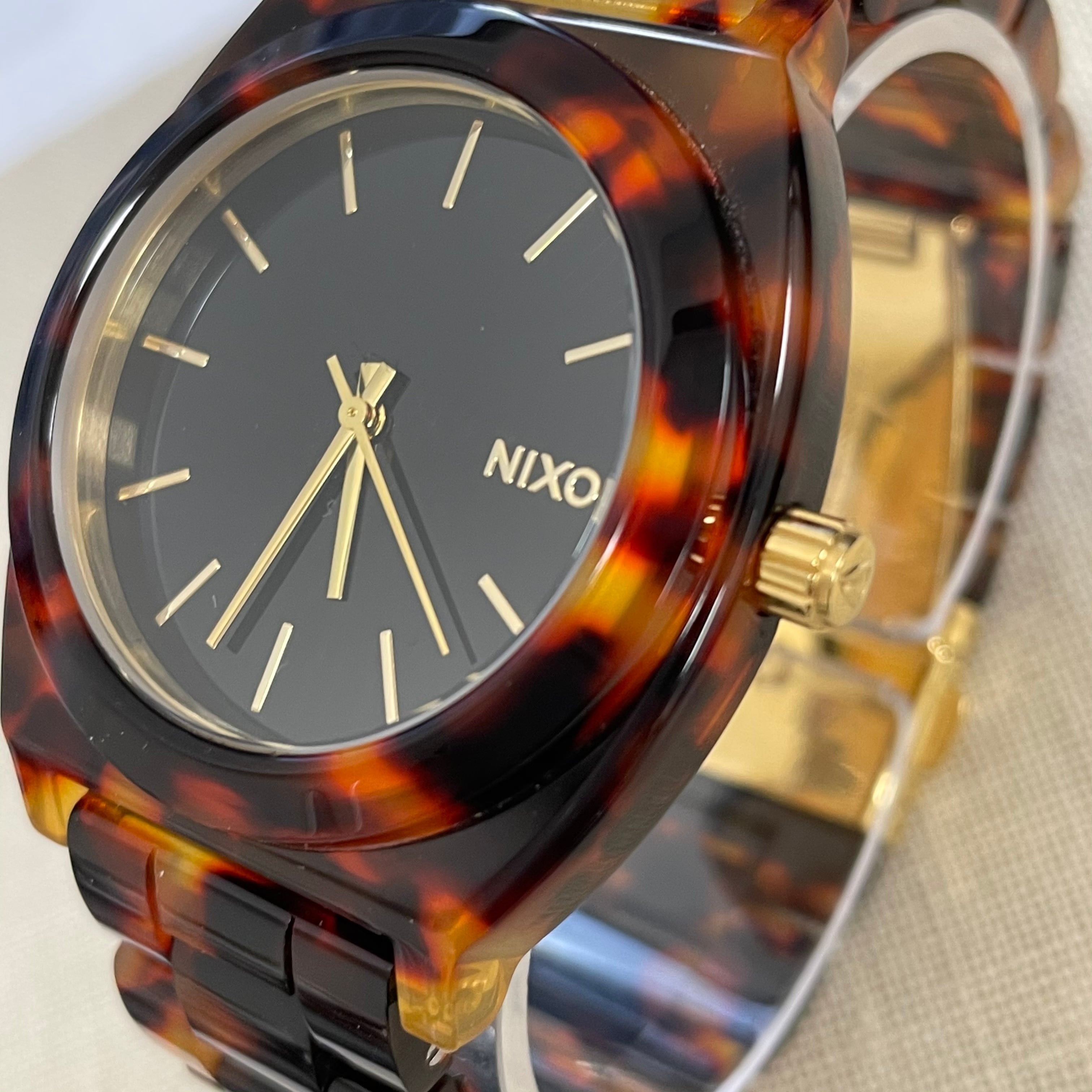 デッドストック新品‼️ NIXON タイムテラー アセテートRef. A327-2513