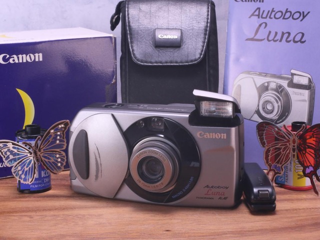 Canon Autoboy Luna (2)