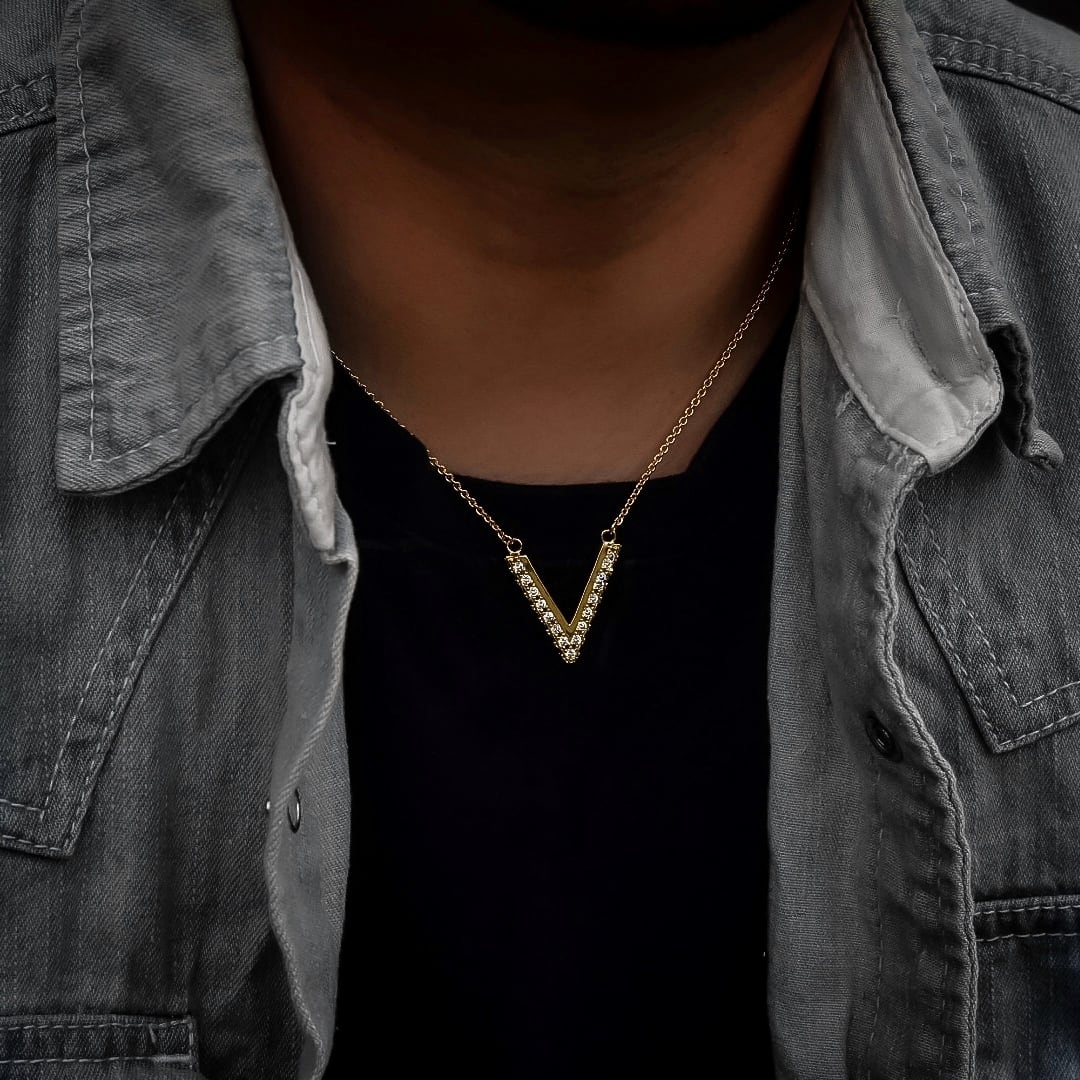 316L V zirconia necklace | ✯Lucliss Jewelry✯