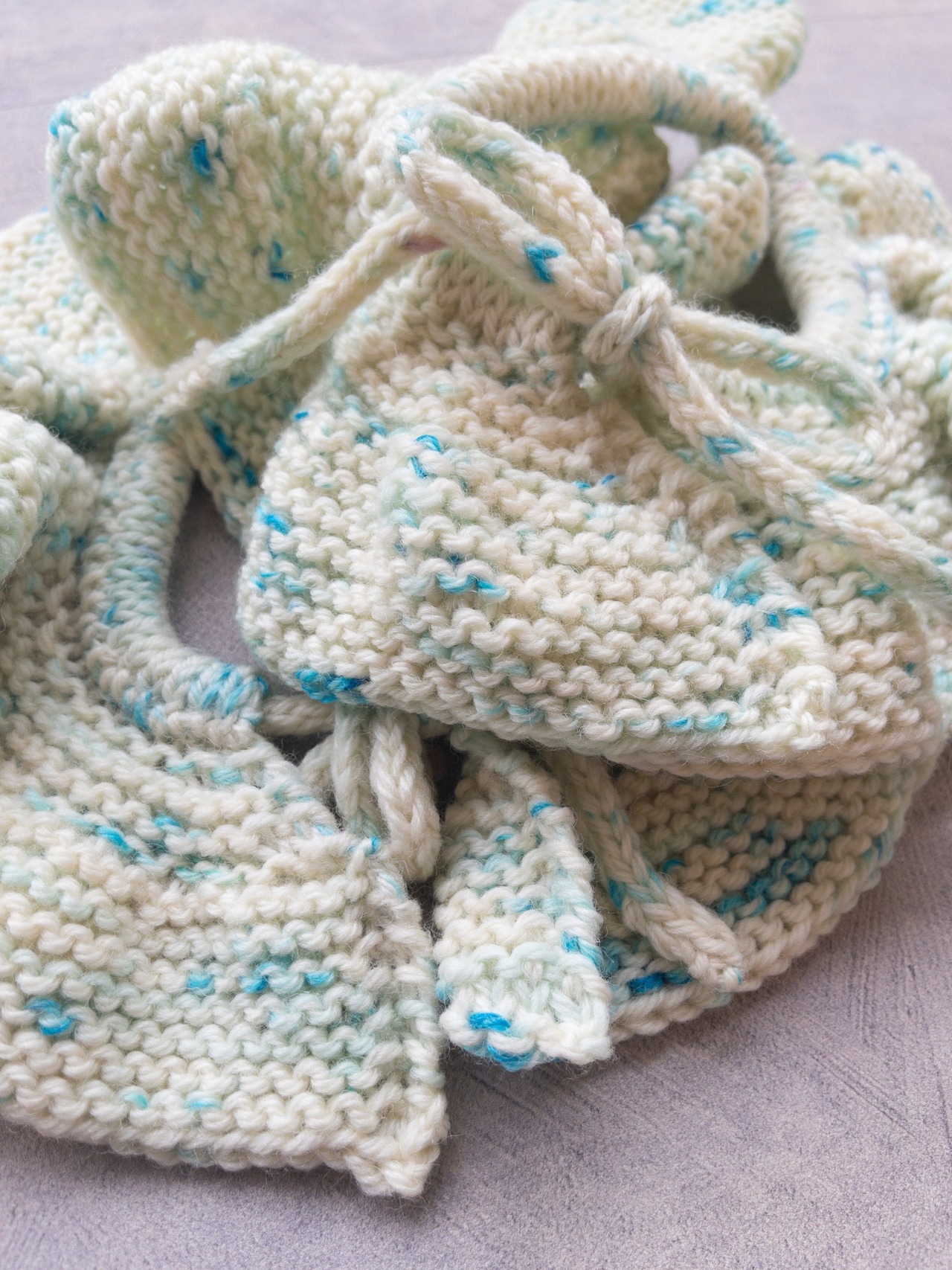 《即納》FLUFFWEAR / Ruffle Collar - Turquoise space dye