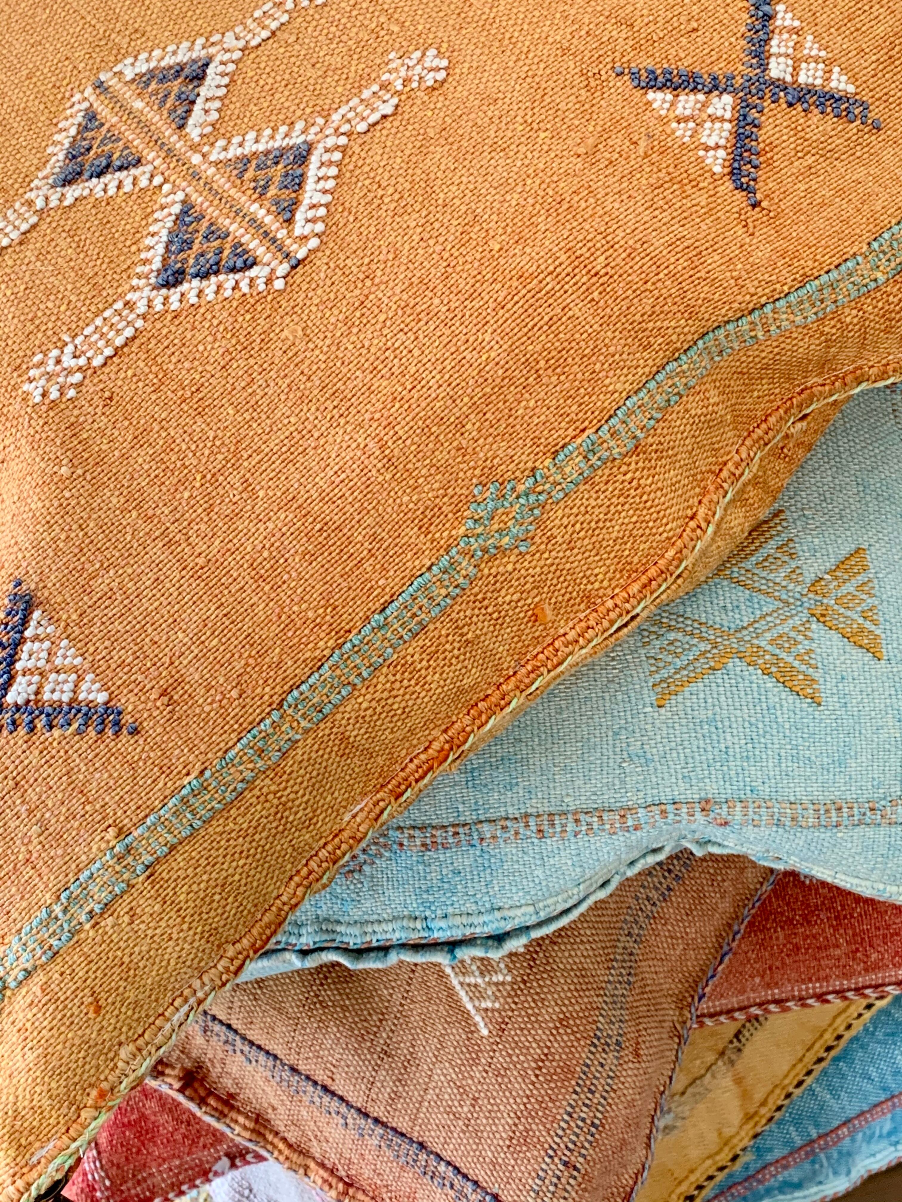 モロッコサブラクッションカバーB(やまぶき)