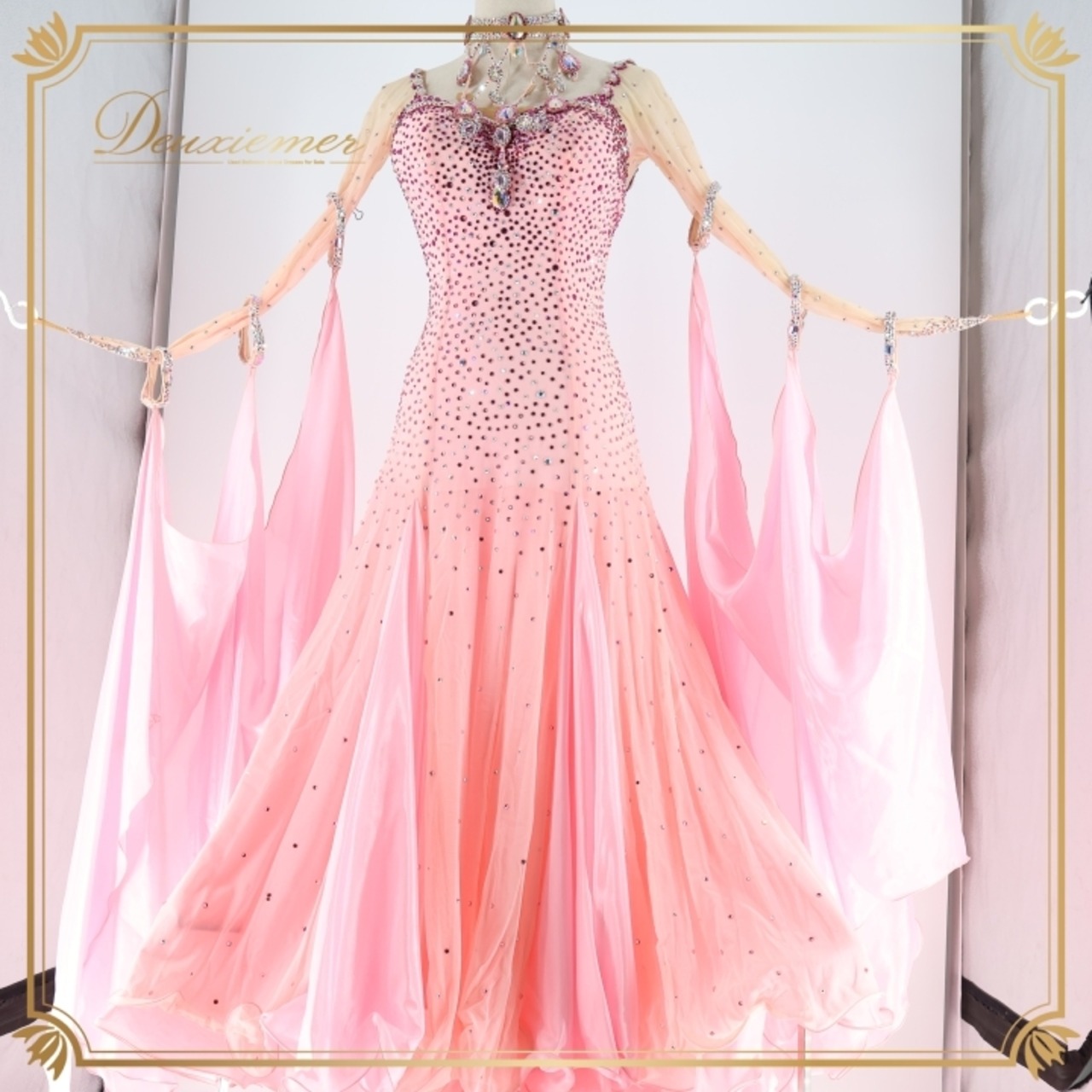 社交ダンス 衣装 チャコット Chacott スタンダードドレス ドレス ワンピース スタンダード ピンク フロート レース フリル デモ 競技 ダンス パーティ 発表会 日本製 ピンク系 かわいい 女性らしい フォーマル スカート揺れる おしゃれ パーティー衣装 社交ダンス用 競技用コスチューム