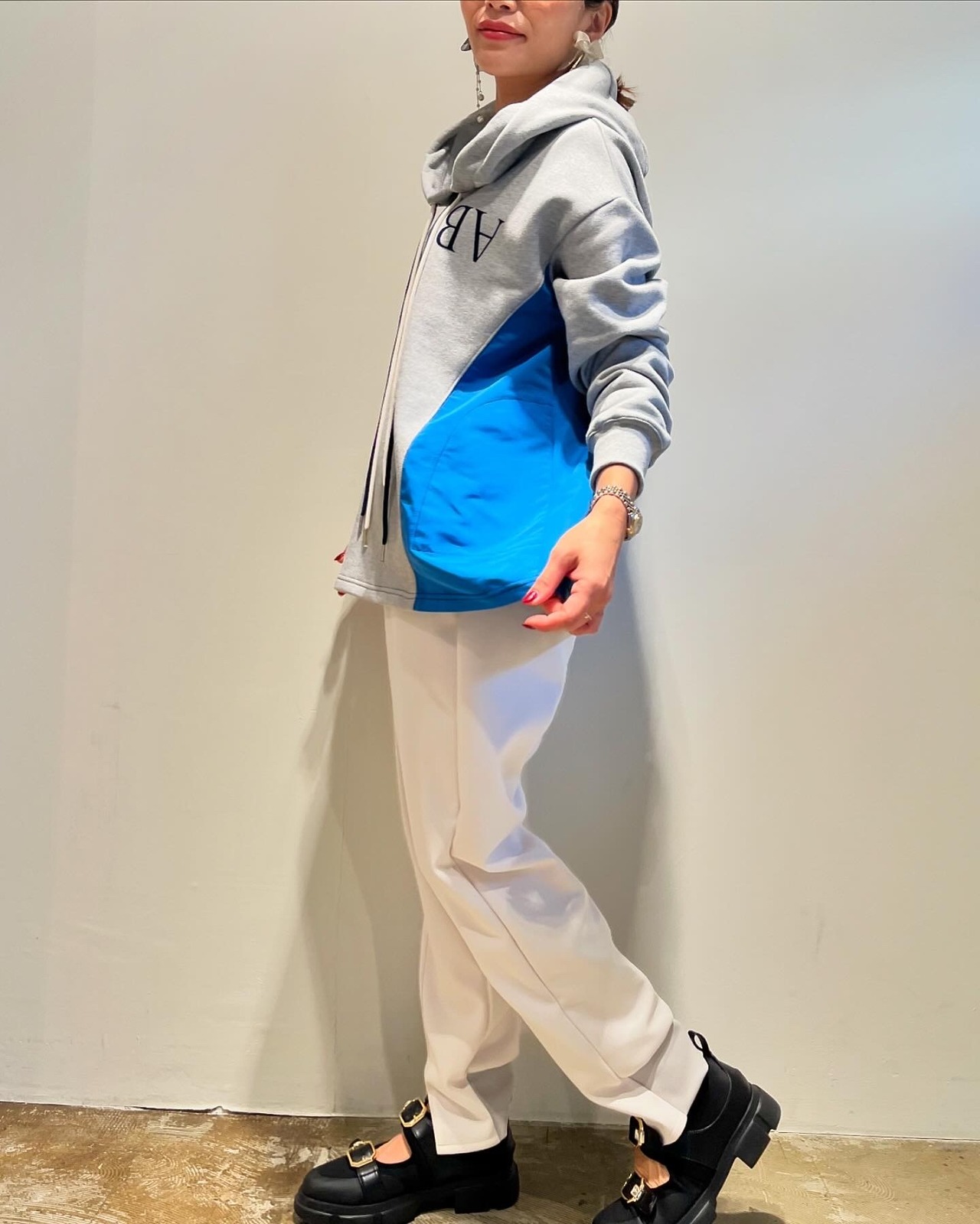 エイミーロウ　eimeelaw　Eimee Law　 フロッキー裏毛フーディ