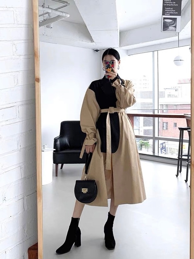pointed color jacket