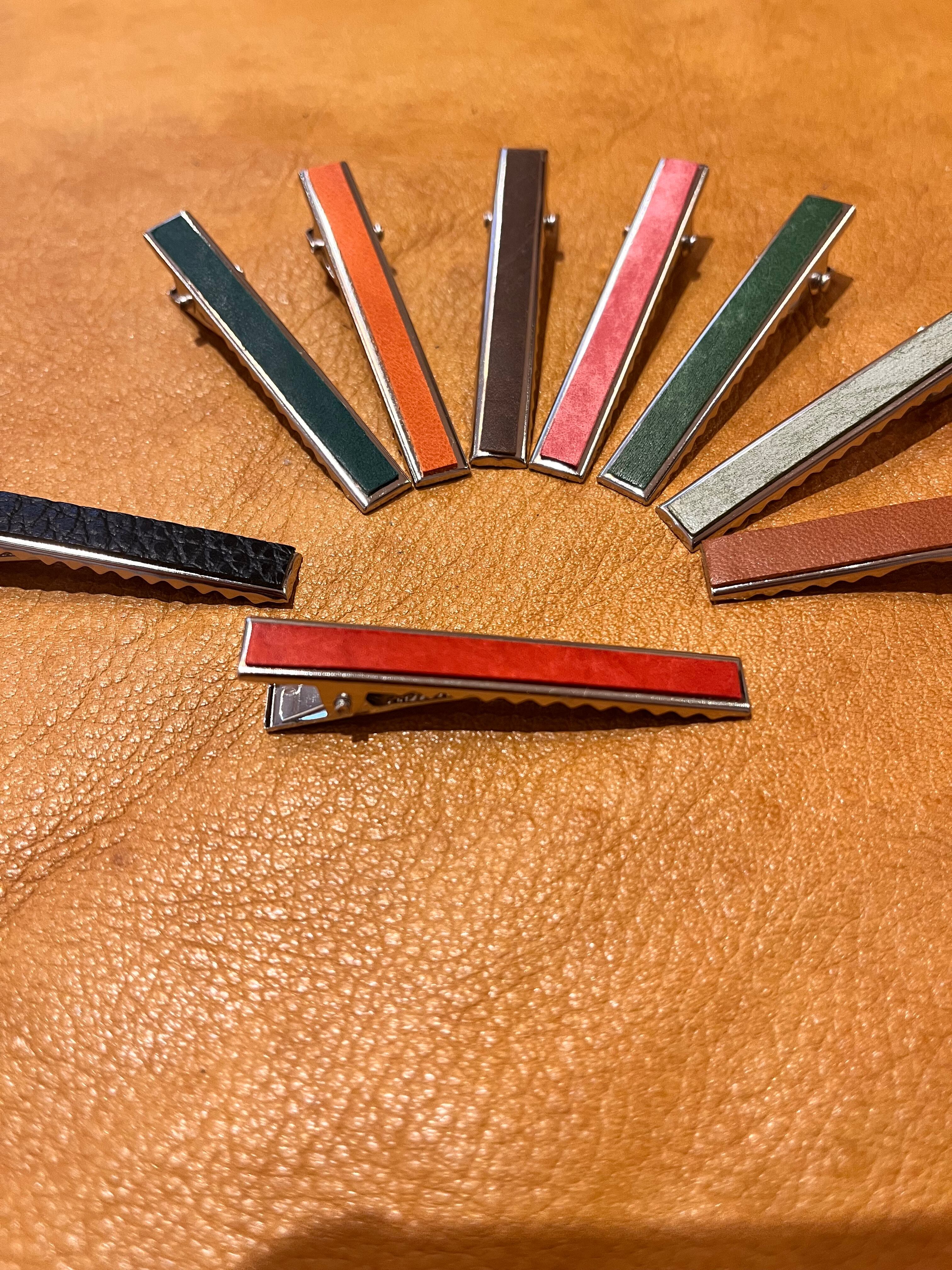 ネクタイピンにもなるヘアピン | canvas leather