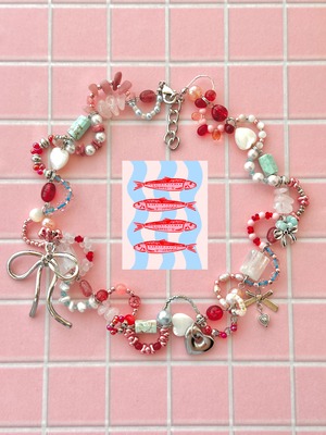 Strawberry fizz frill necklace.