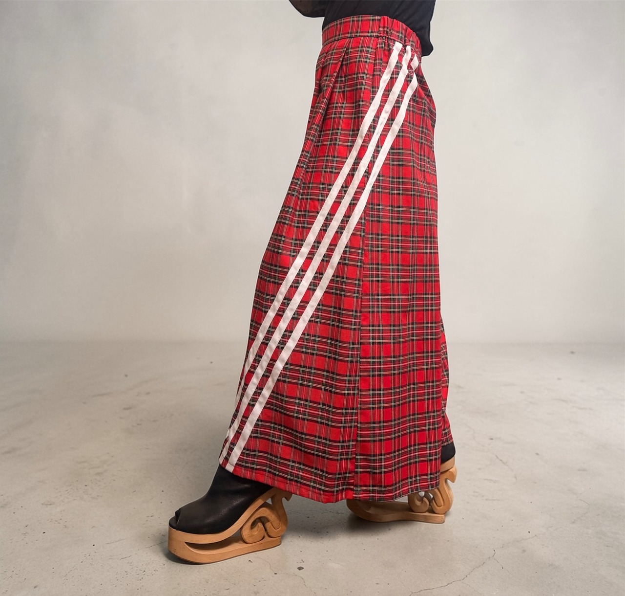 ライン入りチェックワイドパンツ