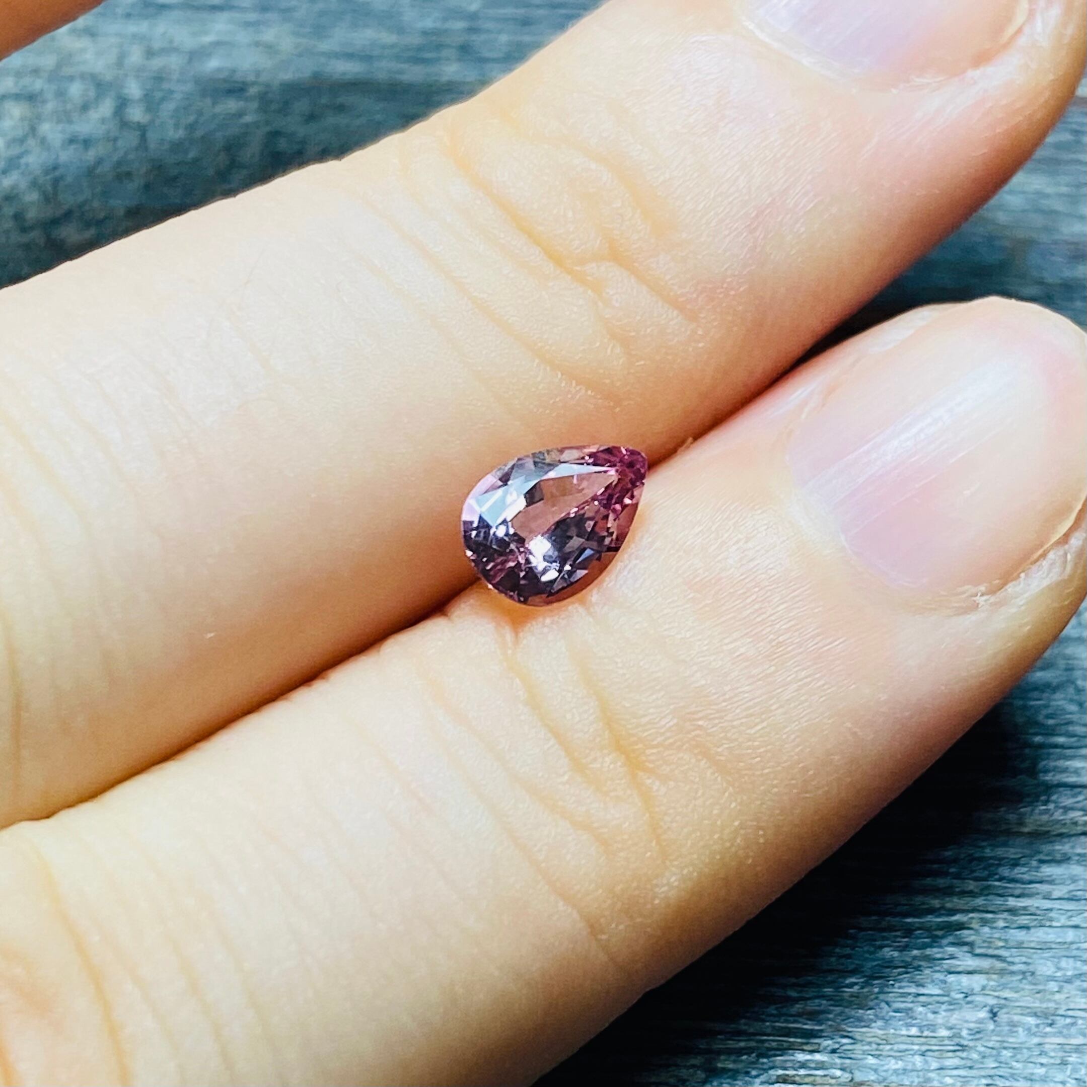 女子力高めピンクスピネル