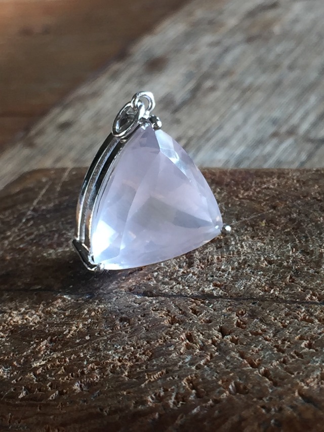 【アウトレット】宝石質ローズクォーツ ペンダント シルバー枠 SV925