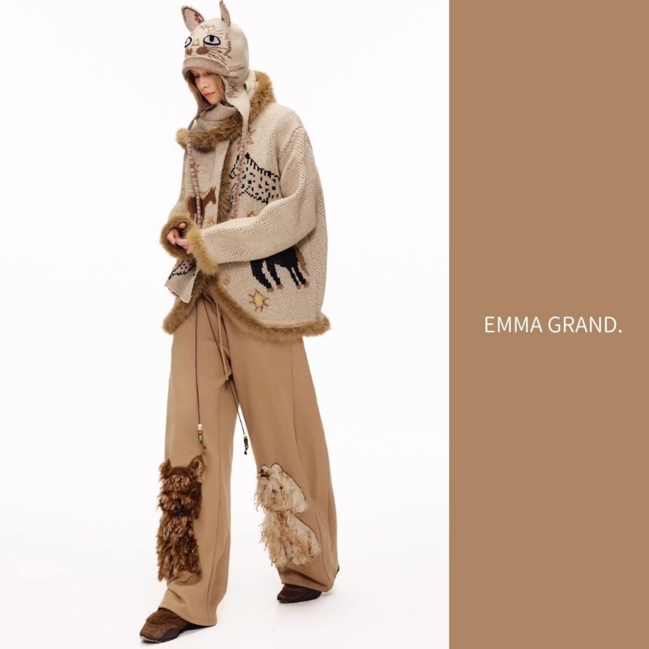 ぬくもりを連れて歩く、ふたりの子犬のファーパンツ E00622