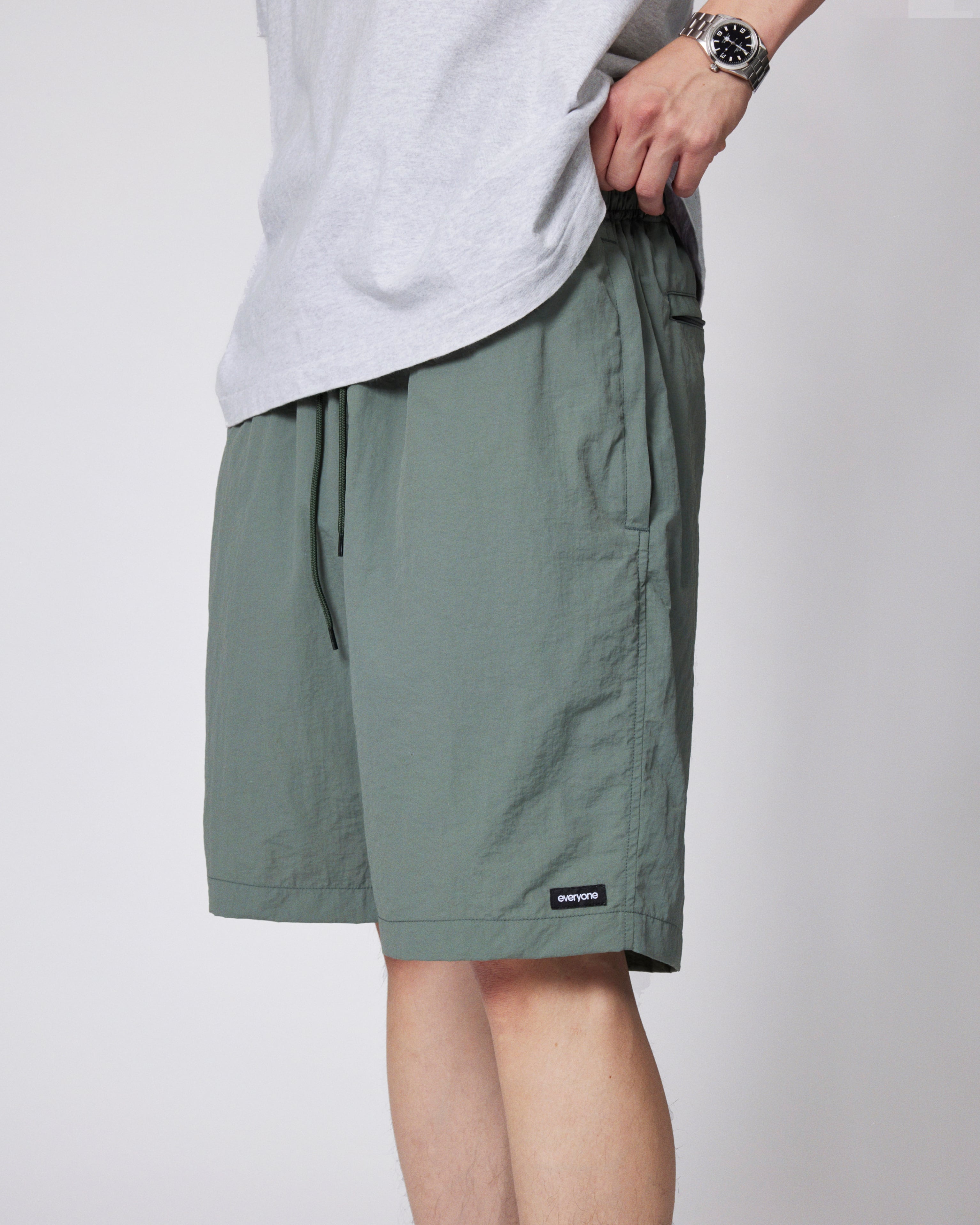 everyone nylon easy shorts (KHAKI) | everyone
