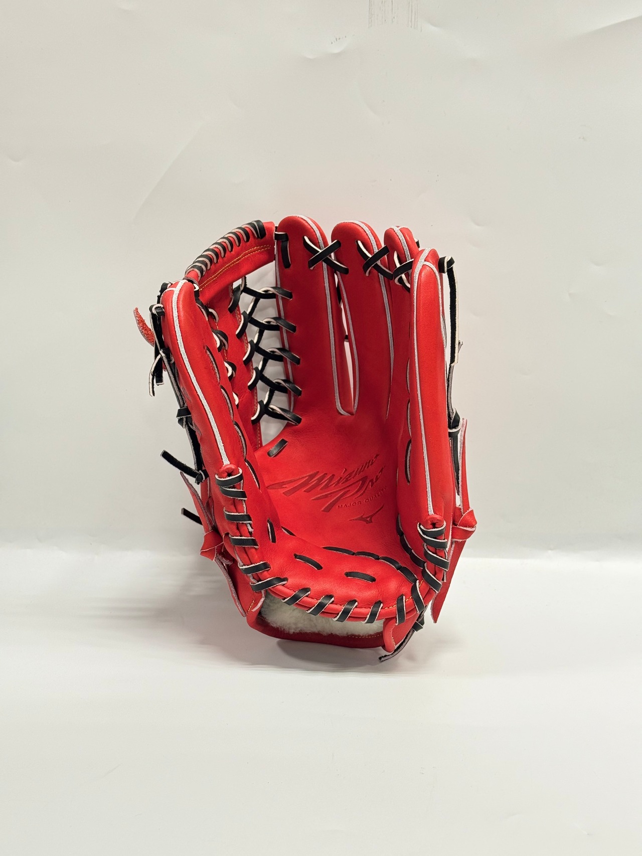 MIZUNO  PROｰミズノプロ　硬式グラブ　Premiere series 右投げ用　L・ヌートバー選手モデル　ラディッシュ×ブラック・画像7