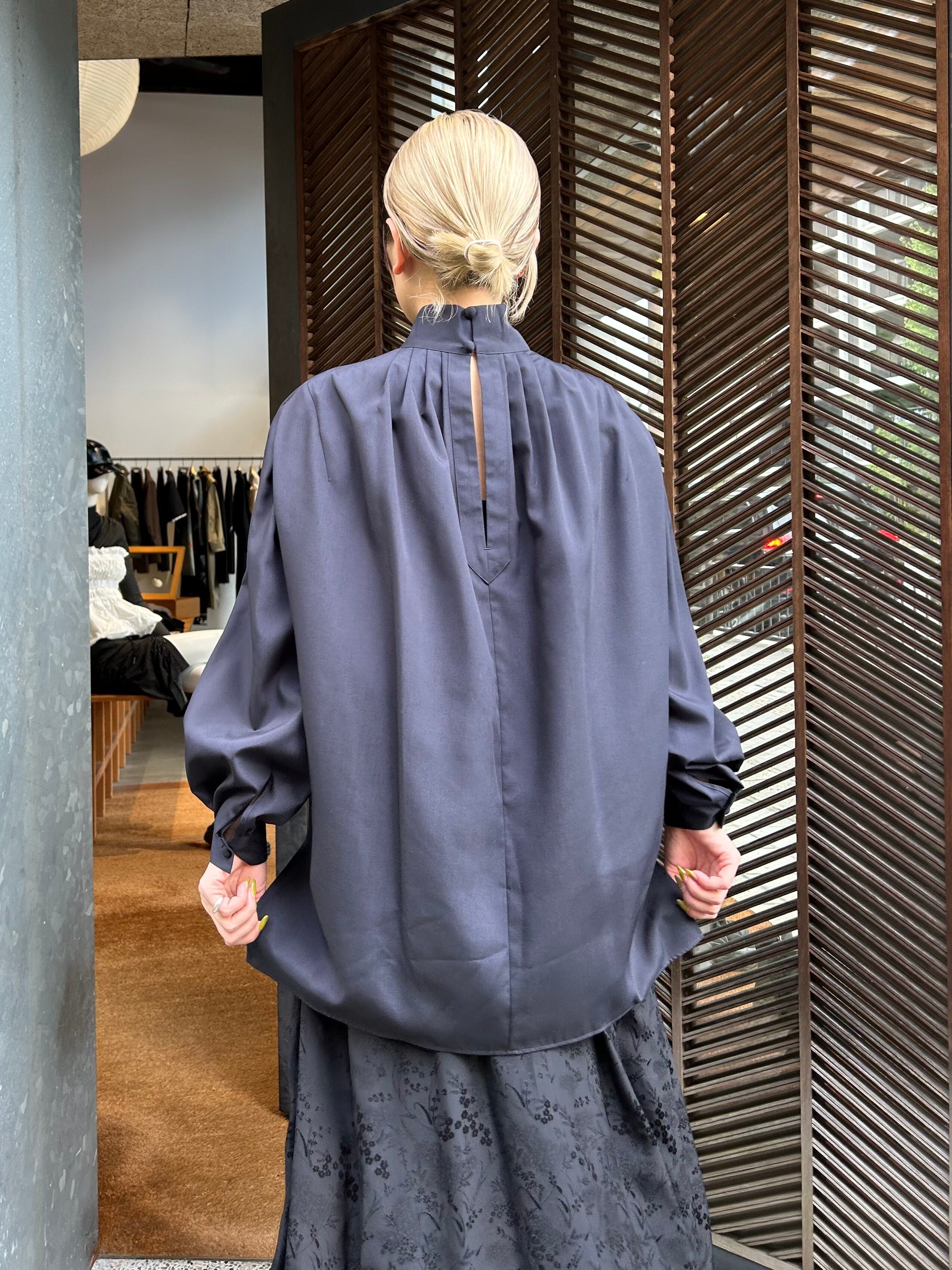 24AW】Mame Kurogouchi マメクロゴウチ / floral embroidery high neck  