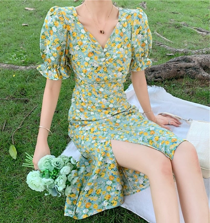 【新作】【送料無料】 デイジー花柄ドレスキキョウフレンチプチスカート女性のサマードレス新しいスタイルの女性のコートスタイル 0238528784607